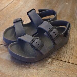 Kids (11-12) Grey Sandals